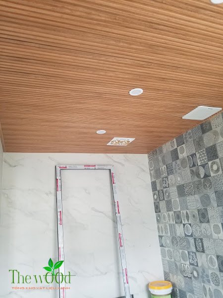 Thi công ốp trần nhà tắm tại khu đô thị Sunny - Hà Nội - The Wood